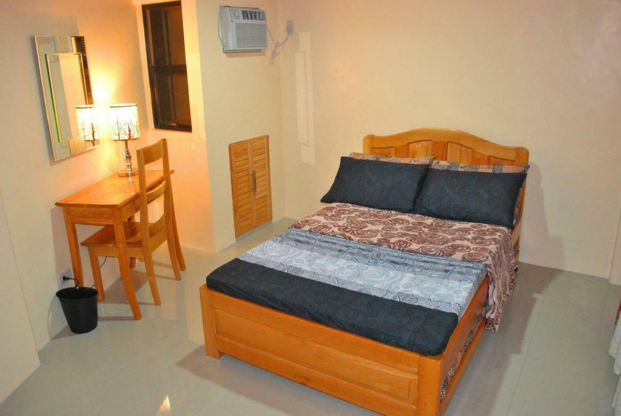 Villa Fully Ac 3Br House For 8Pax Near Airport And Sm With 100Mbps Wifi Puerto Princesa Exterior foto